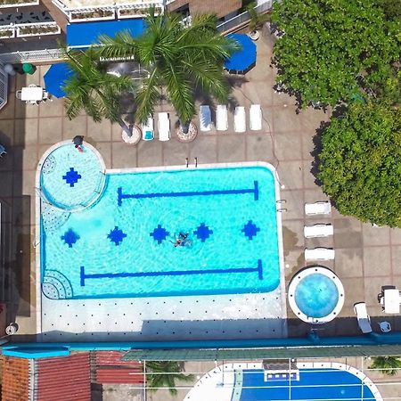 Zahira Hotel Melgar Buitenkant foto