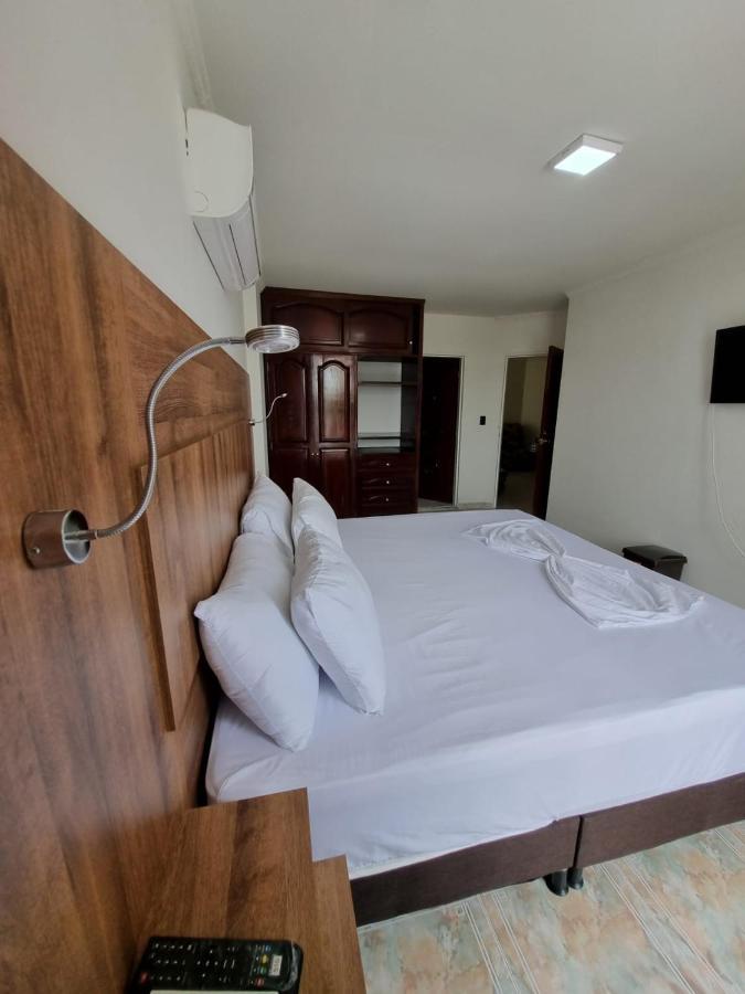 Zahira Hotel Melgar Buitenkant foto